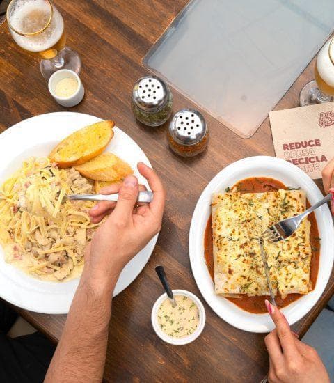 Pizzeria Mitad del Mundo